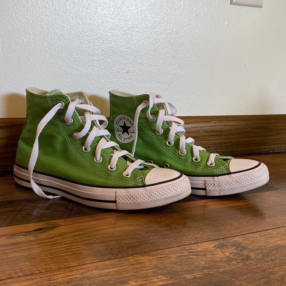 Converse- Lime green